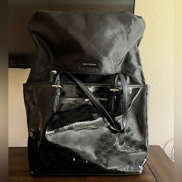 Michael Kors Black and Gold Patent MK 
Leather Tote Bag - Picture 3 of 8